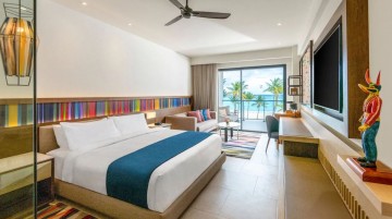 Oceanfront Junior Suite King