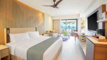 Oceanfront Junior Suite King