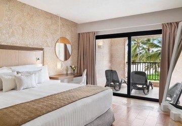 Castle Junior Suite Oceanfront