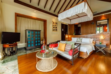 Earth Pool Villa Sunset (215 m2)