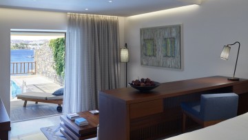 Beachfront Junior Suites