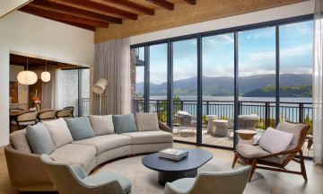 Two Bedroom Cliff House Panorama Suite (181 m²)