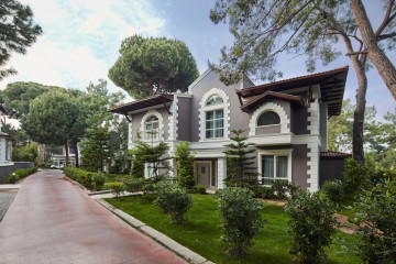 Albatross Villa with 3 bedrooms