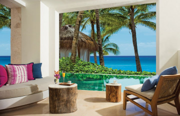 Preferred Club Master Suite Swim Out Ocean Front