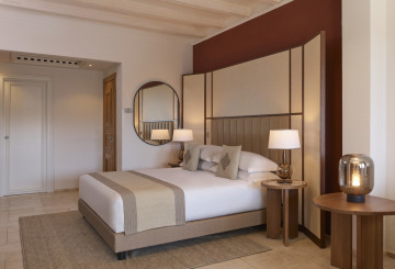 King Grand Deluxe Room