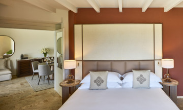 Tholos Deluxe Suite with Sea View