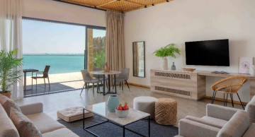 Junior Beach Access Suite