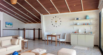 Deluxe Ocean View Suite