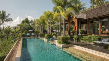 Five Bedroom Residence Villa