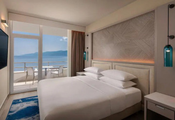 King Two Bedroom Villa Suite with sea view