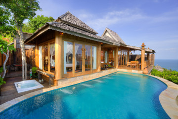 Royal Grand Pool Villa