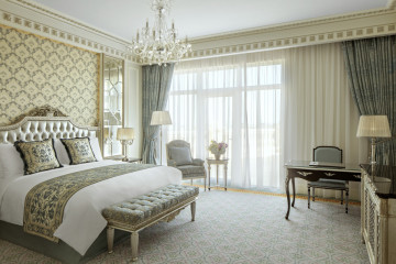 Raffles Presidential Suite