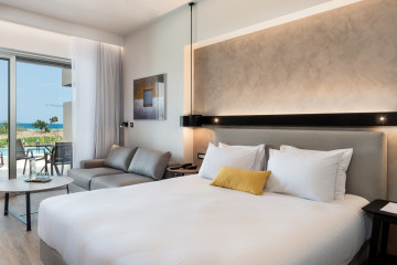 Classic Room Inland Sharing Pool Side Sea View