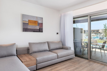 Family Suite Side Sea View