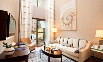 Duplex Swim Up Suite (108 m²)