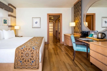 Family Room (48 m²)