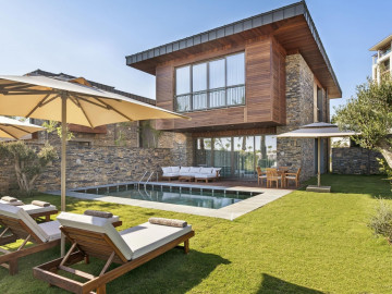 Exclusive Villa (210 m²)