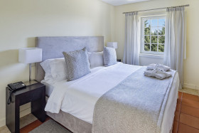 Tropical One Bedroom Residence