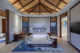 Over Water Pool Villa (82 m2)