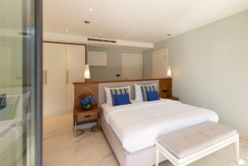 Deluxe Sea View Room (30 m2)