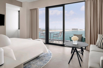 Panoramic Bridge Junior Suite (51 m²)