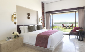 One Bedroom Lagoon View Villa (176 m2)