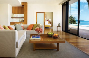 One Bedroom Pool Ocean View Suite  (75 m²)