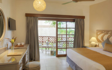 Superior Garden Room