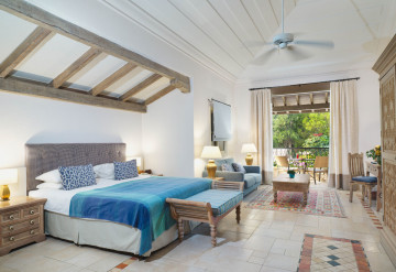 Executive Suite Pool View