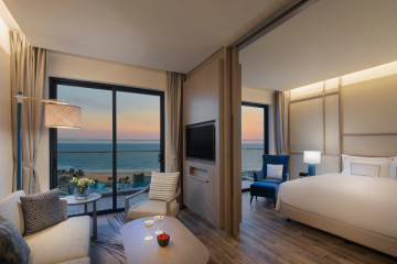 2-Bedroom Family Suite Ocean View