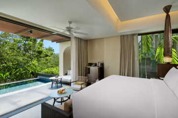 Jungle One Bedroom Pool Suite