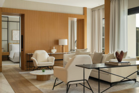 The Collins Suite (148–156 m2)