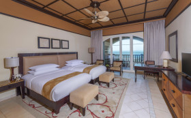 Deluxe Sea View Room (52 m2)