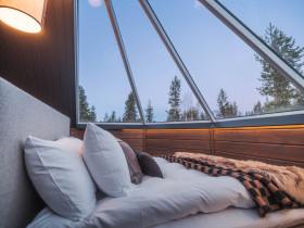 Aurora Igloo Cabins (24 m2)