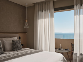 One Bedroom Suite Sea View