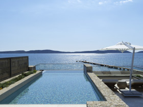 W Suite Bayfront Rooftop 2-Bedroom Suite (100 m2)