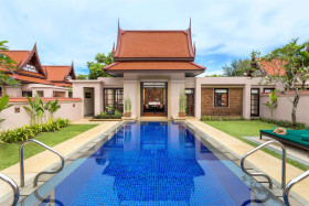 Signature Pool Villa (270 m2)