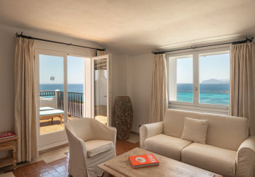 Junior Suite with Sea View and Terrace