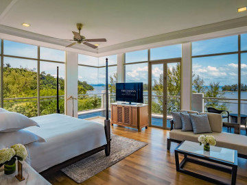 Grand Corner Duchess Sea View