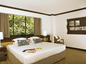 Premium Ocean View Suite