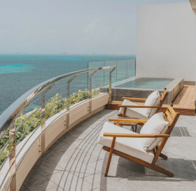 Oceanfront 2 BDR Penthouse Residence