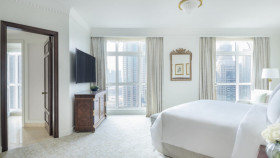 Three-Bedroom Suite (308 m²)