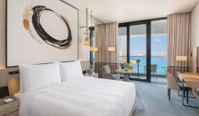 Deluxe Sea View Room with Balcony (57 m2)