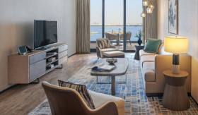 Club One Bedroom Executive Sea View Suite (102 m2)