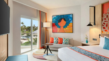Preferred Club Partial Ocean View - 2 Queen Beds (Family i Adults Only)