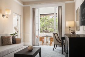 Executive Suite King Bed