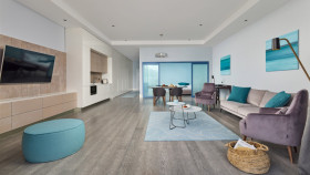 Signature Suite Sea View