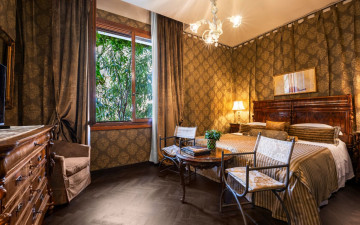 Classic with Garden View