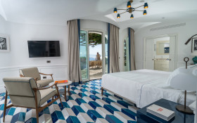 Junior Suite Sea View with Pool