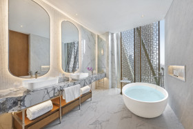 Mandarin Sea View Room